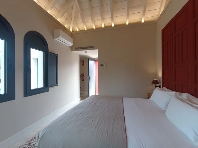 Tower, Suite, Colectia Parada del Marques 3/10