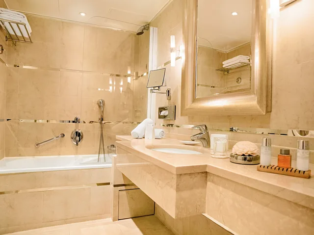 غرفة بريستيج بسريرين منفصلين، Renoir Cannes Hotel 9/10