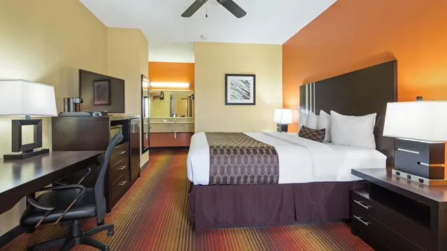 غرفة قياسية بسرير كينج، Best Western Inn Monroeville AL 3/8