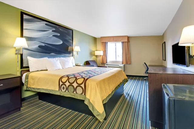 غرفة بسرير كينج، Super 8 by Wyndham Casa Grande 3/5