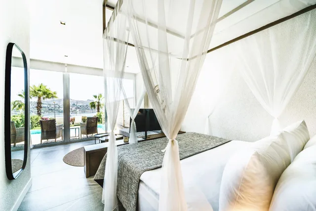 غرفة حصرية بسرير مزدوج، Cape Bodrum Luxury Hotel Beach 1/2
