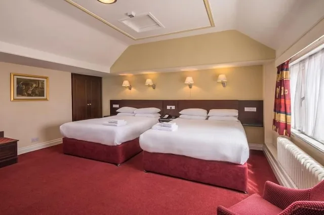 غرفة عائلية بسريرين مزدوجين، Belvilla Crewe Arms Hotel 4/10