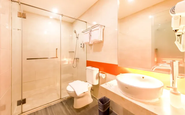 غرفة سوبيريور بسرير مزدوج، Juno Hotel Jatinegara 5/7