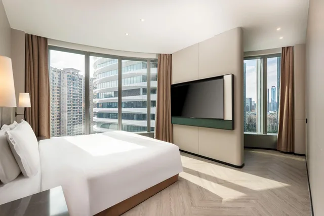 جناح بسرير كينج بغرفتي نوم، Holiday Inn Guangzhou Zhujiang New Town By Ihg 1/7
