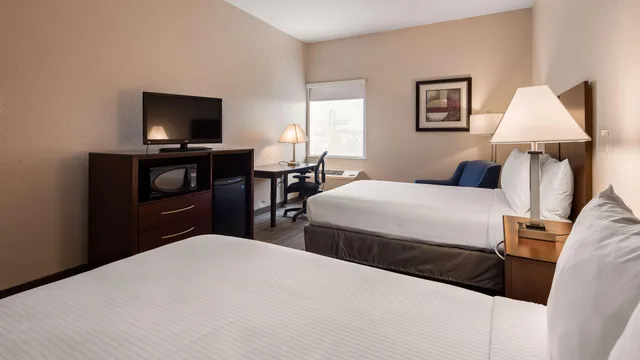 غرفة، Best Western Tampa 7/10