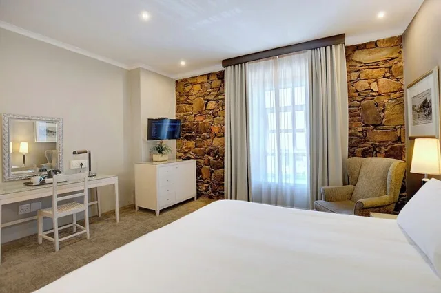 غرفة قياسية بسرير كوين، Protea Hotel By Marriott Mossel Bay 10/10