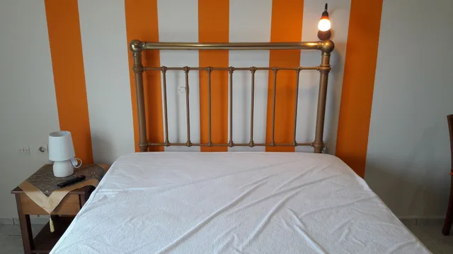 Studio, Double Bed, Beach Front, Orange Fodele 3/4