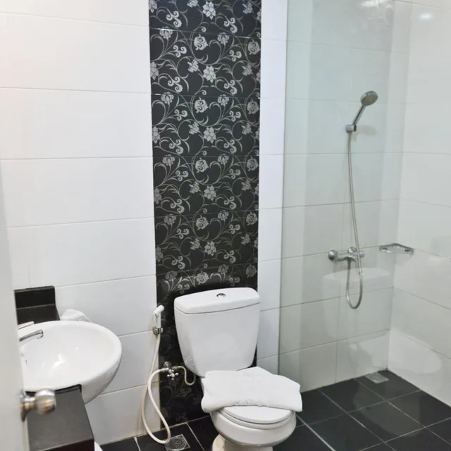 غرفة ديلوكس بسرير مزدوج، Hotel Trio Indah 2 Malang 8/10