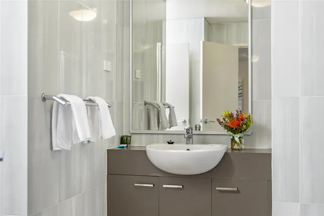 جناح بسرير كوين بإطلالة على الجبل بشرفة، Best Western City Sands 4/5