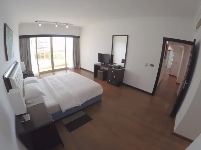 جناح بـ4 غرف نوم، Number One Tower Suites 3/7
