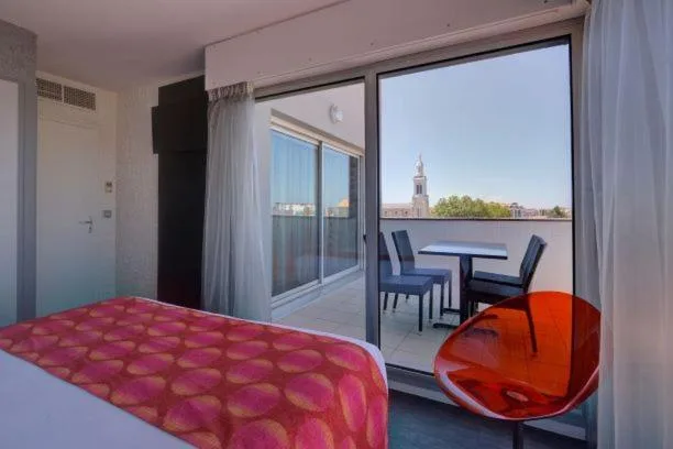 جناح بإطلالة على البحر بشرفة، Hotel Le Nautic Arcachon 3/4