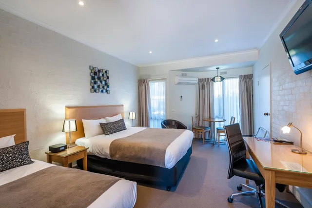 غرفة سوبيريور بسرير فردي وسرير كوين، Comfort Inn Coach & Bushmans 2/20