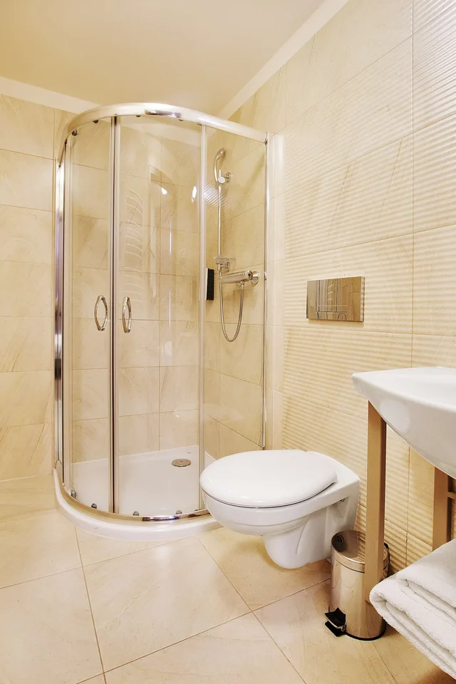 غرفة قياسية بسريرين منفصلين، Golden Tulip Krakow City Center Hotel 4/5