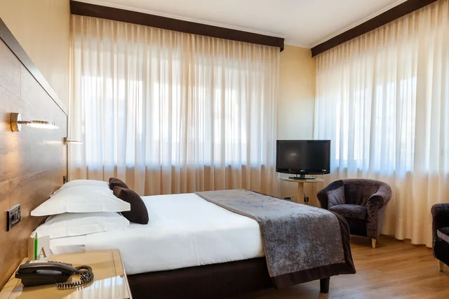 Premium, Studio, Suite, Queen Bed, Allergy Friendly, Augustus Hotel 3/3