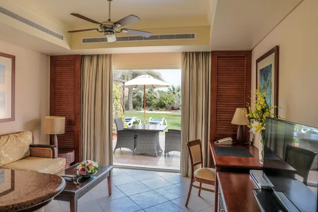 1 Bedroom, Garden, Villa, Sea View, Private Garden, Living Area, Terrace، Danat Jebel Dhanna Resort 2/2