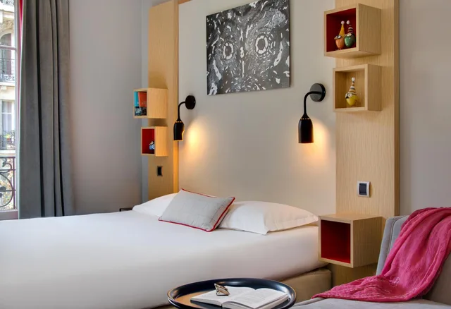 غرفة بريفيليج بسرير كوين وسرير فردي، Chouette Hotel 3/4