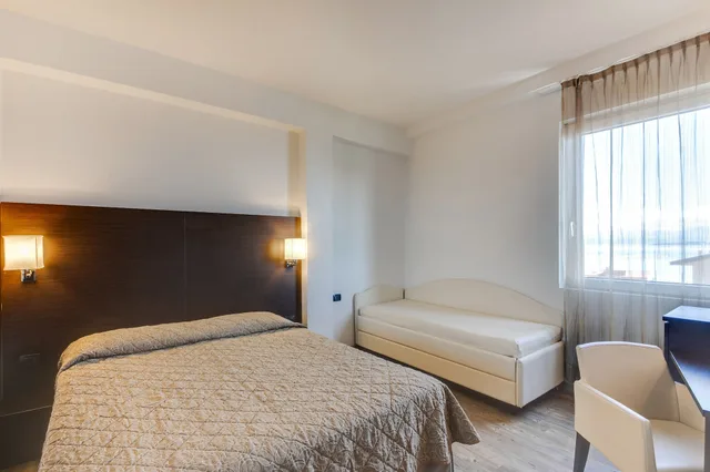 غرفة قياسية ثلاثية، Hotel Bonotto 4/8