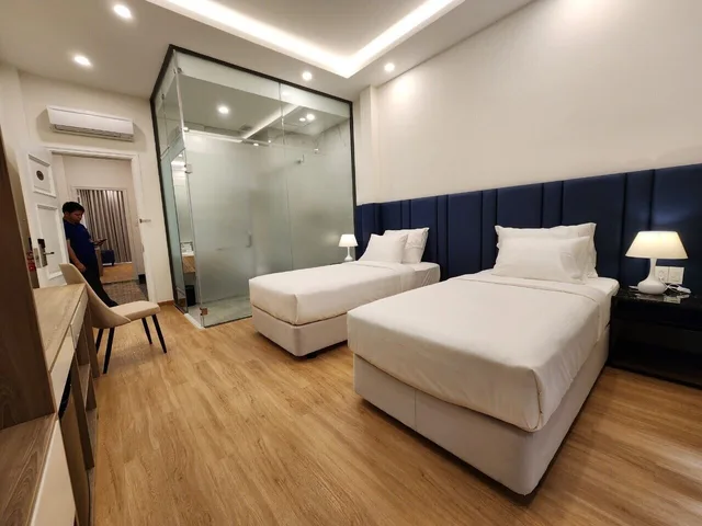 غرفة قياسية مفردة بسريرين منفصلين، Ruby Hotel Ben Thanh 1/3