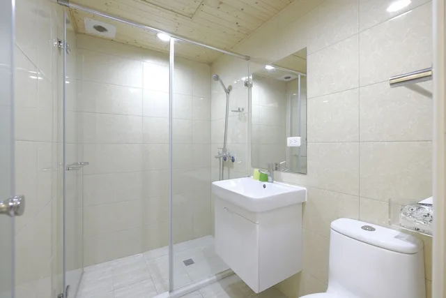 غرفة قياسية بسرير مزدوج، Lj Hotel 6/7