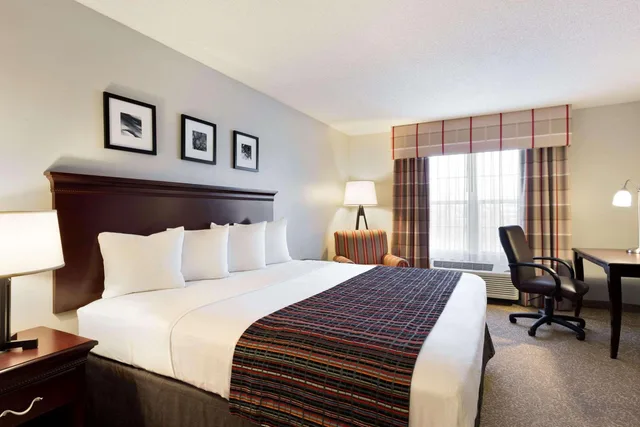 جناح بسرير كوين لذوي الإعاقة، Country Inn & Suites By Radisson Kearney NE 1/1