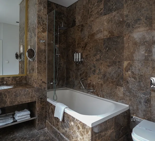 جناح بسرير كينج مع أريكة، Misafir Suites 8 Istanbul. 5/6
