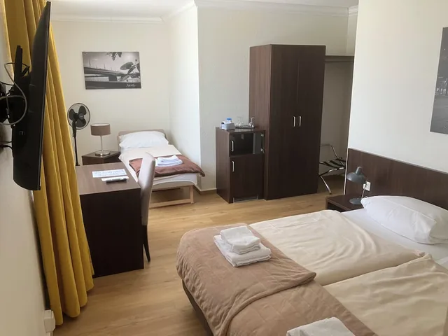 غرفة كومفورت بسرير مزدوج أو سريرين منفصلين، Hotel Mercedes 3/5