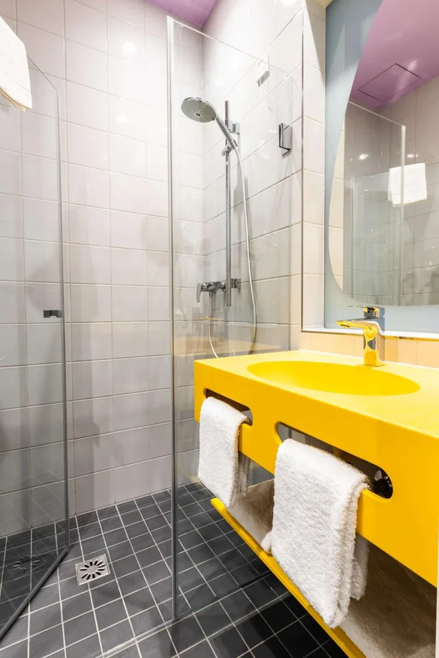 Design, Comfort, with View، Prize by Radisson, Bonn City 5/7