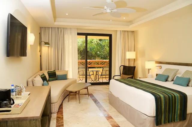 غرفة بريميوم مفردة بسرير كينج، Catalonia Royal Tulum - Adults only 4/9