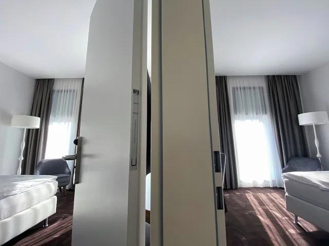 غرفة عائلية بسرير مزدوج وسرير بطابقين، Hotel Moa Berlin 5/5