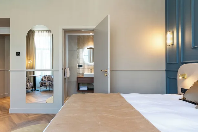 غرفة سوبيريور ديلوكس بسرير مزدوج، Malie Hotel Utrecht Hampshire Classic 2/4