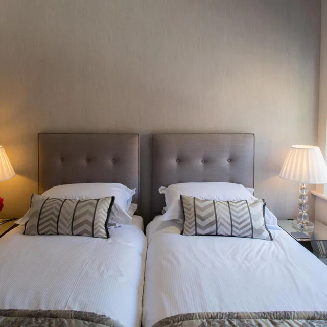 2 Bedrooms, Town House, Apartment, The Halston 1/3