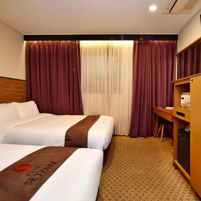 Artist, Deluxe, Single, Twin Beds، Hotel Skypark Myeongdong I 2/3
