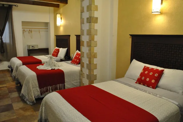 غرفة عائلية، Hotel Na'lum 2/10