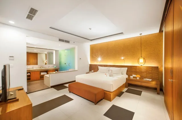 جناح بسرير كينج، Sun Island Hotel & Spa Legian 2/8