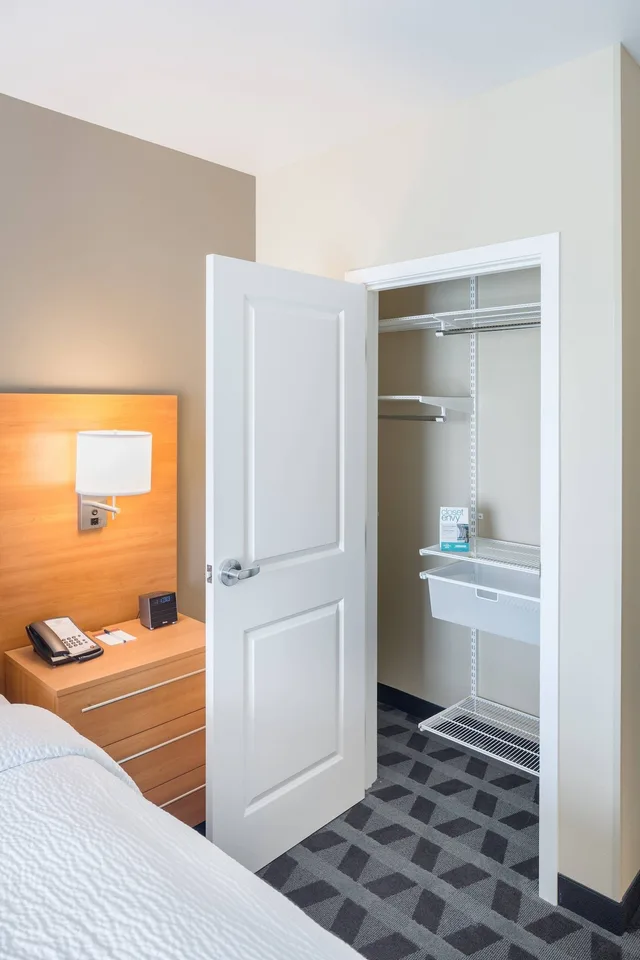 استوديو بسرير كينج مع أريكة، Towneplace Suites Portland Vancouver 6/7