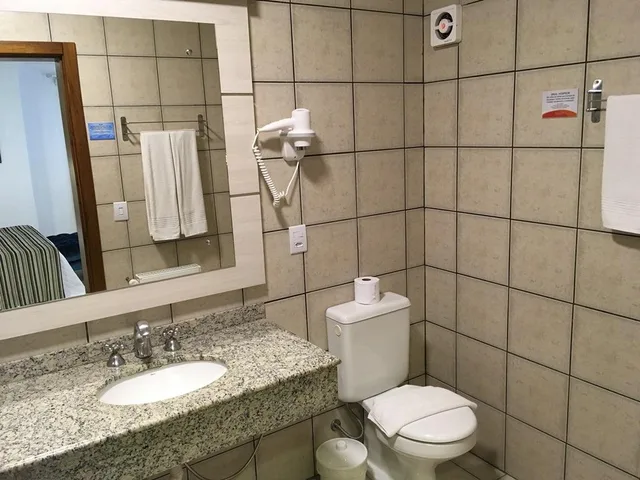 جناح بشرفة، Farina Park Hotel 4/5