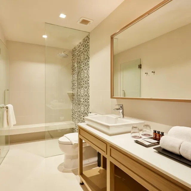 غرفة بسريرين منفصلين بشرفة، Health Land Resort & Spa 3/4