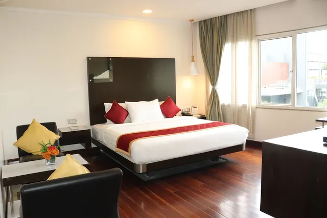 جناح كلوب بسرير مزدوج، 37th Crescent Hotel 2/10