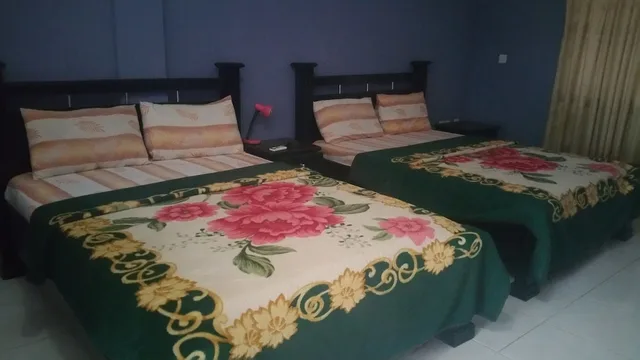 غرفة بسريرين كوين، Permiss Ka Hotel 1/1