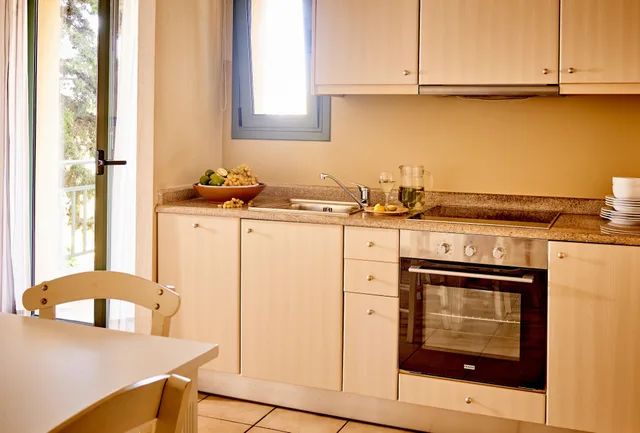 1 Bedroom, Suite, King Bed, Sofa, Village Heights Resort 7/8