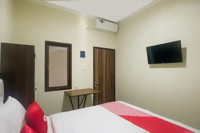 Deluxe, Double Bed, OYO 3354 Homia Residence 2/6