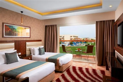 غرفة عائلية بإطلالة على المسبح، Pickalbatros Royal Moderna Resort Sharm El Sheikh 1/1