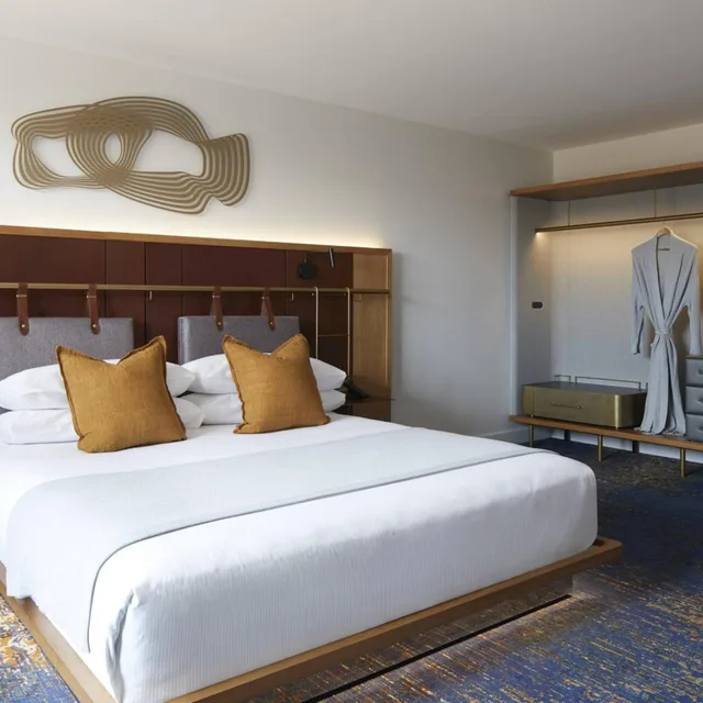 Water, Guest Room, King Bed, Bay View, French Balcony، Pier One Sydney Harbour Autograph Collection 3/6