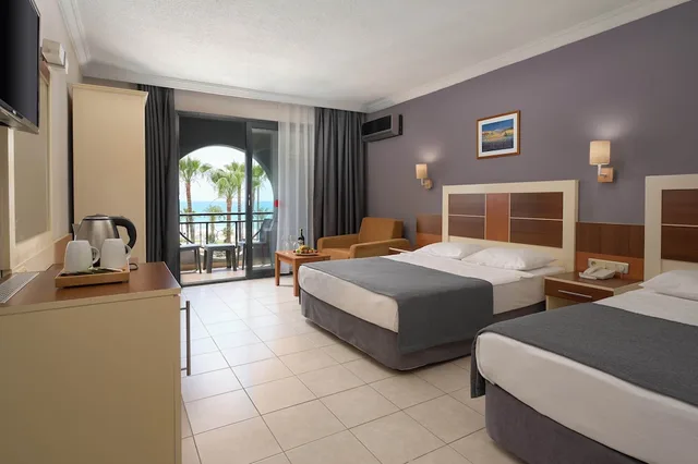 غرفة قياسية بسرير مزدوج، Krizantem Hotel 1/3