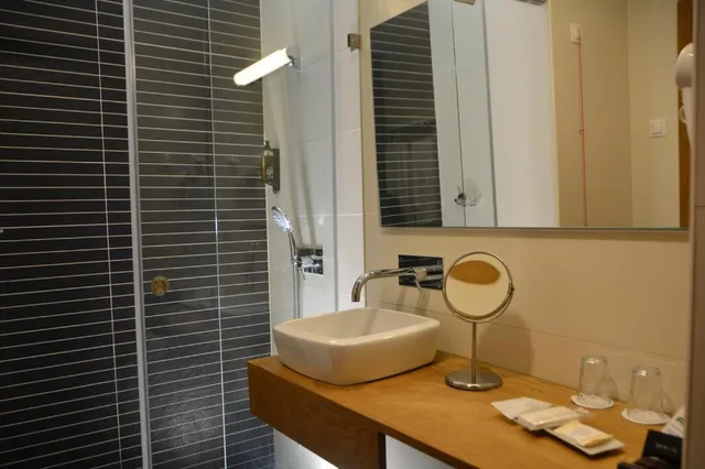 Room, Twin Beds, with Extra Bed, Belmonte Sinai Hotel 4/6
