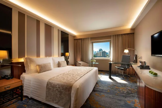 Superior Double Room, Kempinski Hotel Beijing Yansha centre 1/2