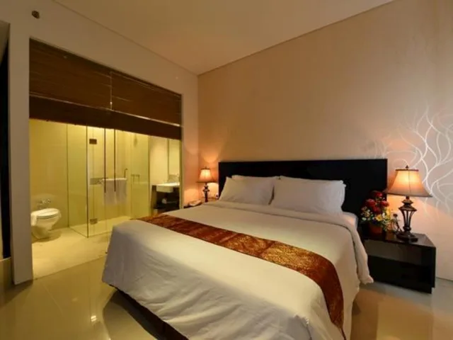 غرفة ديلوكس بسرير مزدوج، Emilia Hotel by Amazing 1/1