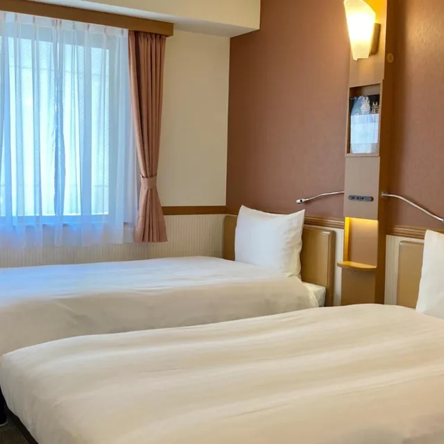 غرفة سوبيريور بسريرين منفصلين للمدخنين، Toyoko Inn Hakodate Ekimae Asaichi 1/2