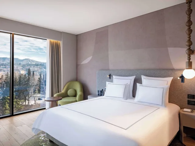 Swiss, Superior, Queen Bed، Swissotel Tbilisi 3/10