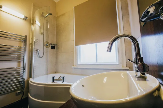 غرفة عائلية، Duke Of Edinburgh Hotel 5/6